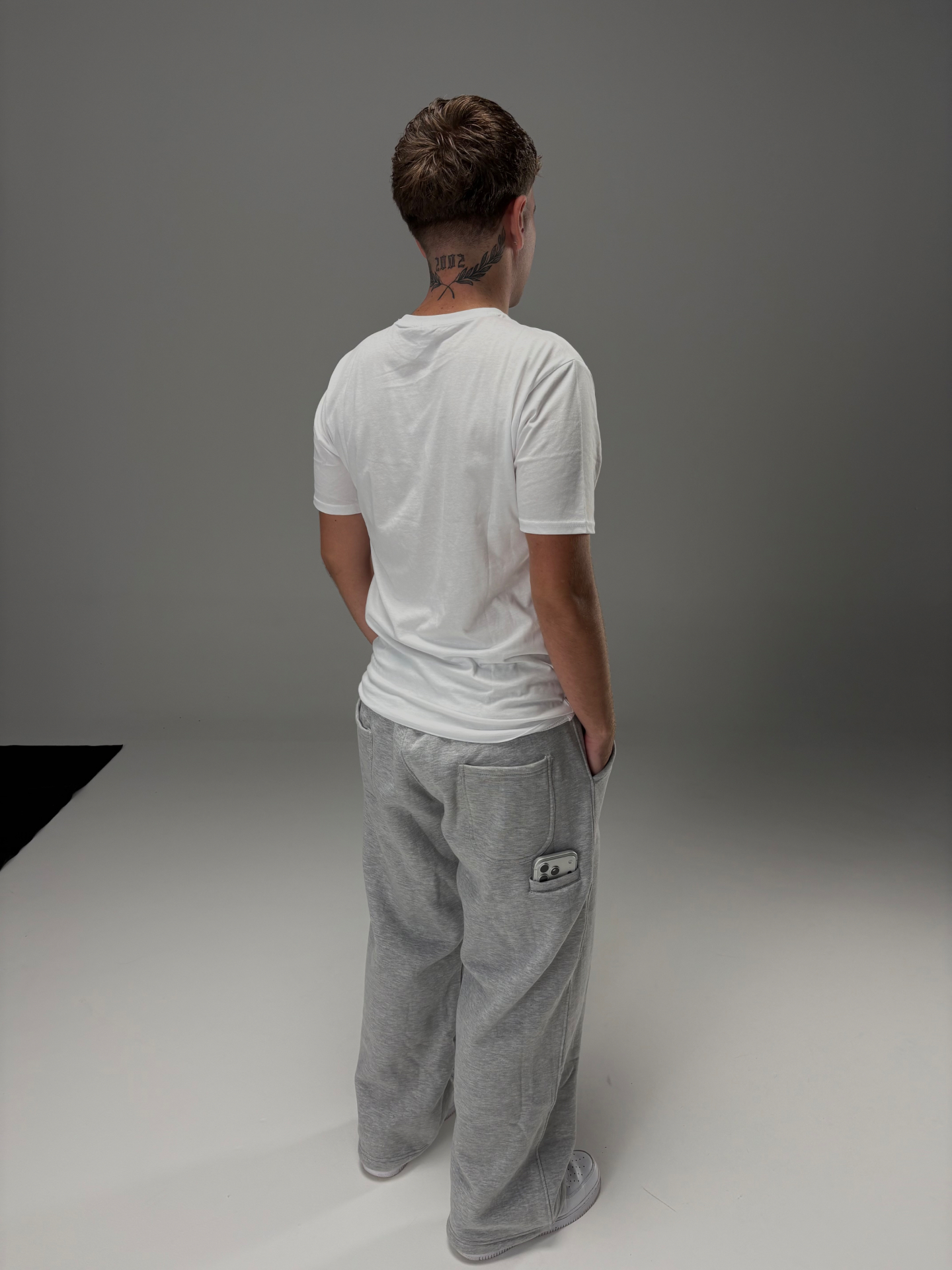 SENSELESS SWEATS - HEATHER GREY view 4